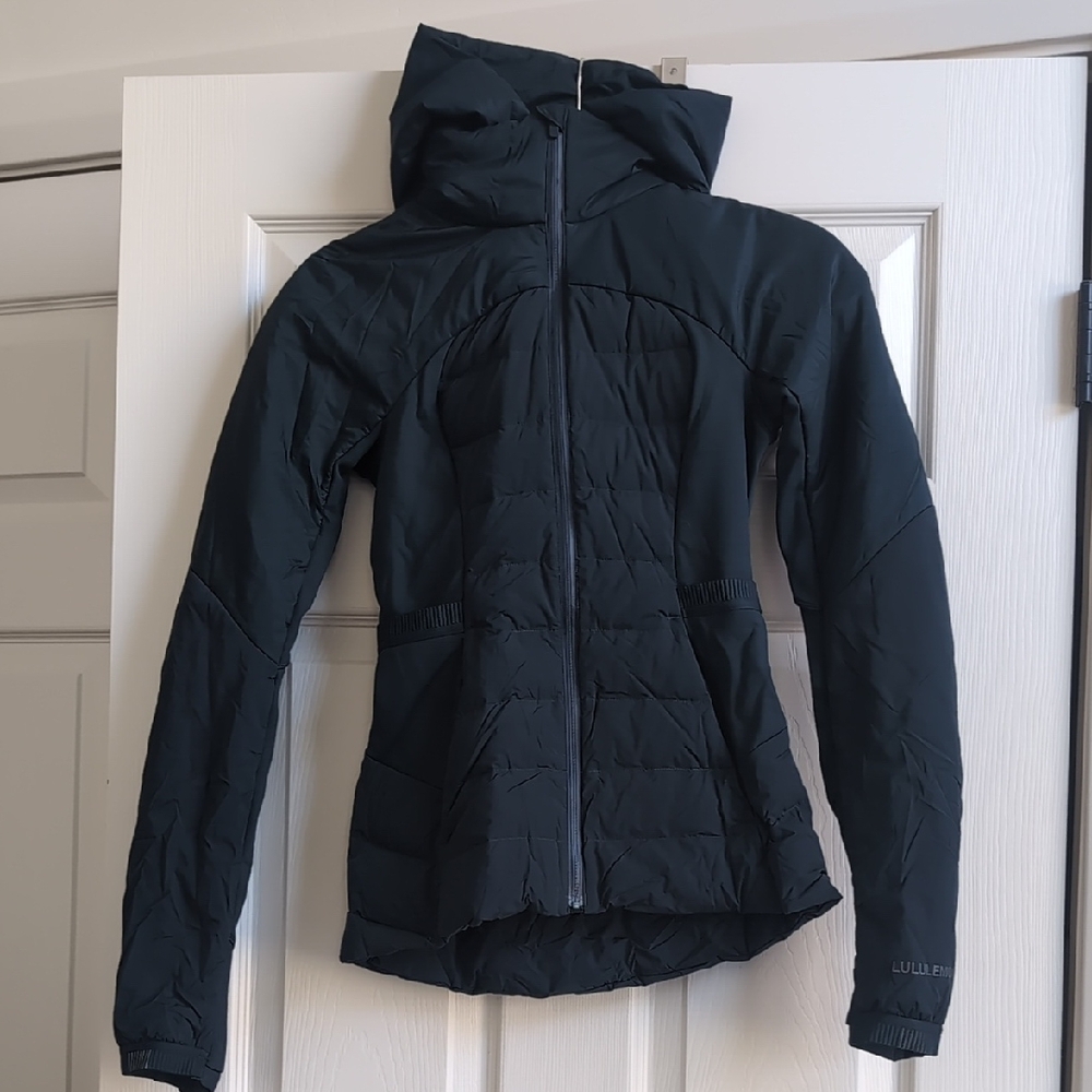 Lululemon Athletica Women's Dark Blue/Teal Ski Jacket